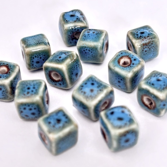 As Low As $2 Speckled Blue Turquoise Porcelain Cubes 9mm x 9mm (12) - Picture 2 of 2